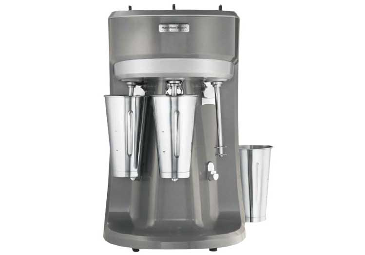 میلک شیک زن